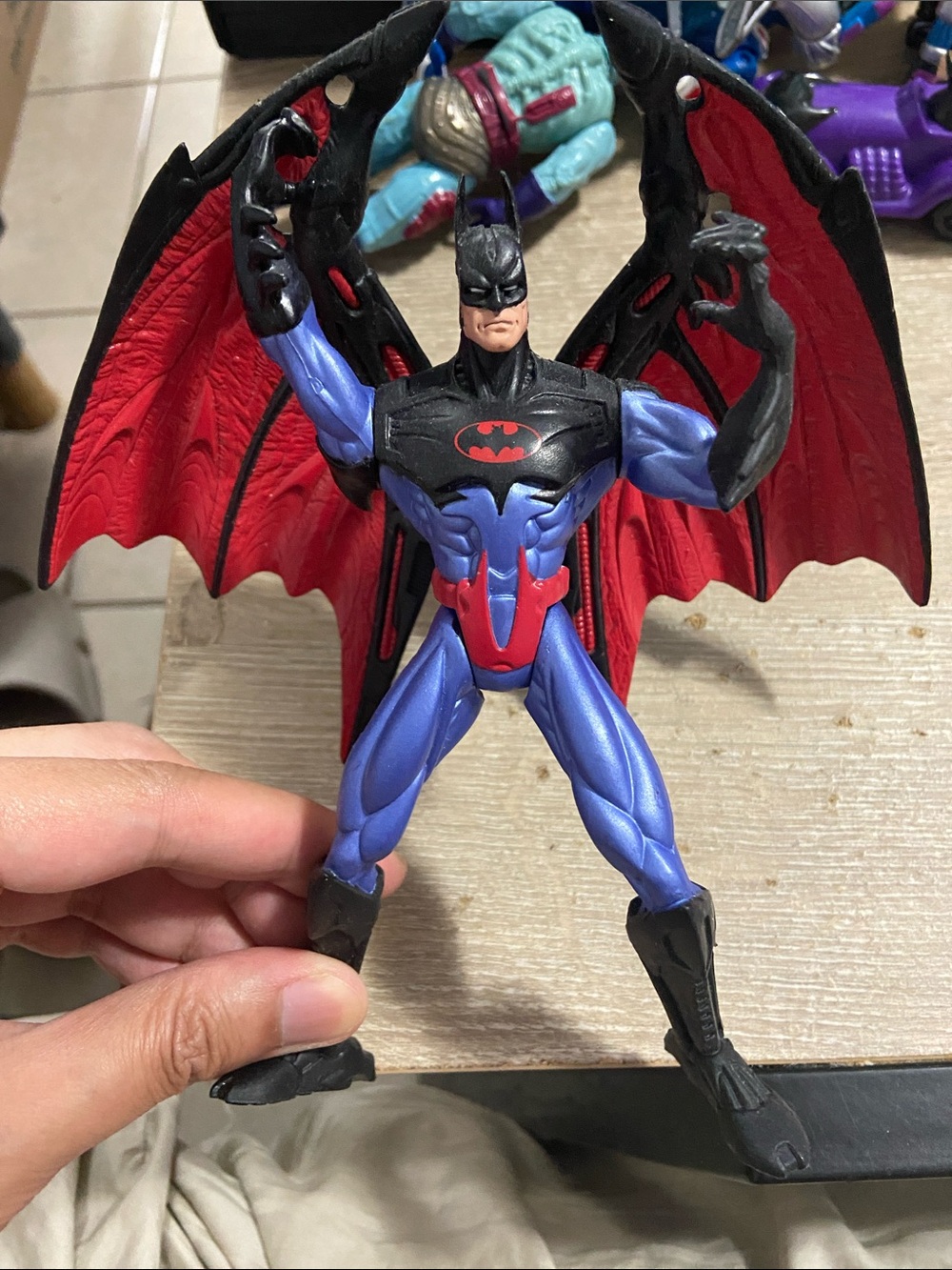 DC Comics Legends of the Dark Knight: Neural Claw Batman 1997 Kenner 6" Figure